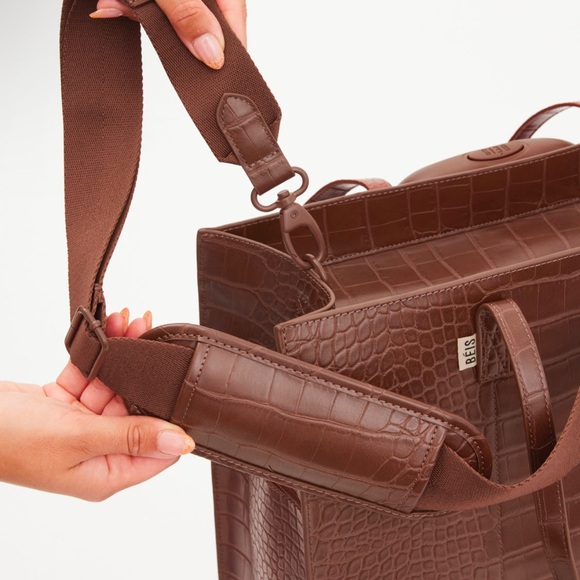 Brown Crocodile Pattern Tote Bag - Picture 7 of 9